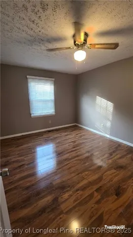 a view of empty room with window