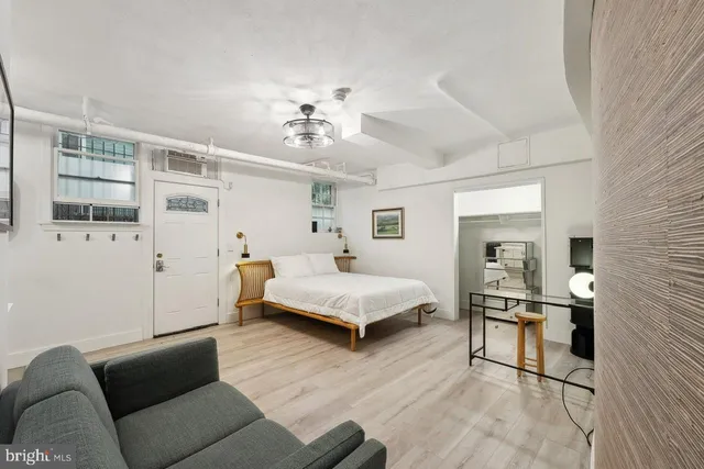 $180,000 | 3039 Macomb Street Northwest, Unit 3A, Washington, DC 20008