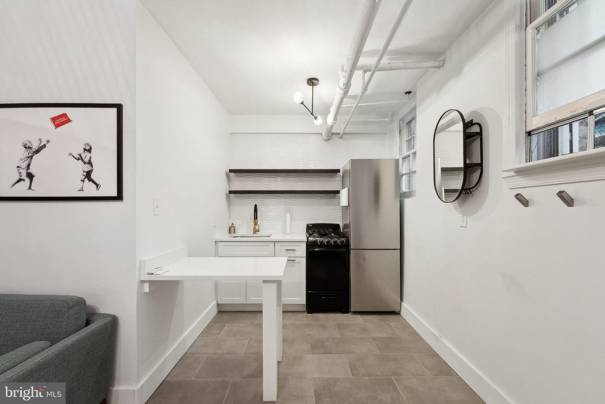 3039 Macomb Street Northwest, Unit 3A Washington, DC 20008 - Photo 17 of 35