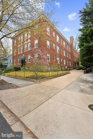 $180,000 | 3039 Macomb Street Northwest, Unit 3A, Washington, DC 20008