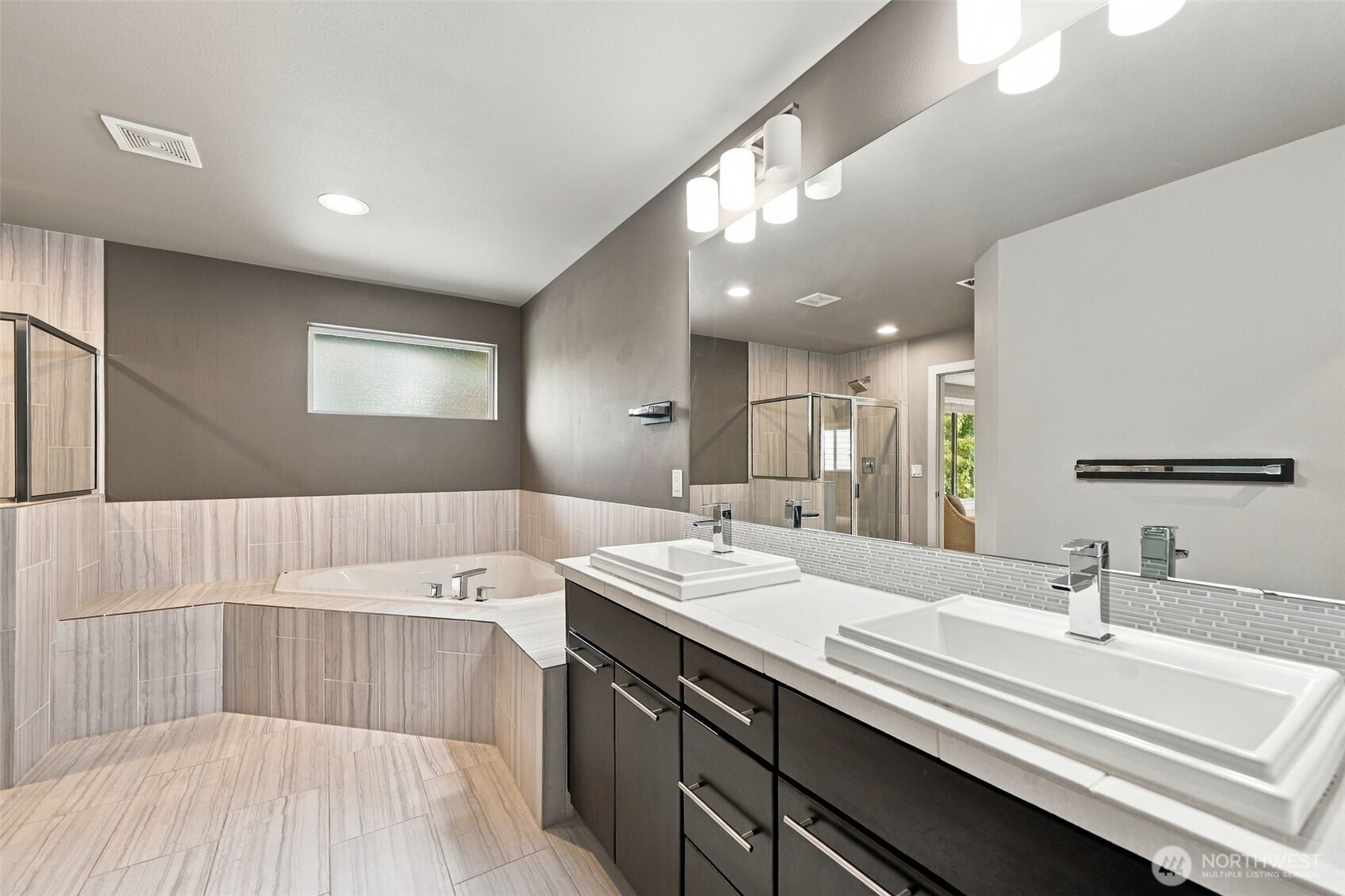 3725 200th Place Southeast Bothell, WA 98012 - Photo 25 of 40 Gallery Image 25