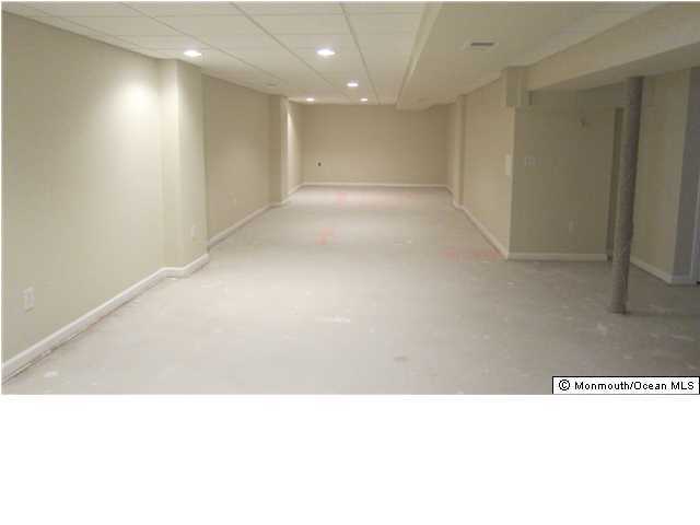 427 Meadowood Road Jackson, NJ 08527 - Photo 5 of 25 Additional Photo