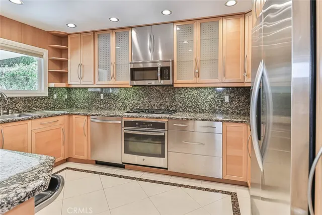 $5,750 | 19051 Los Alimos Street, Porter Ranch, CA 91326