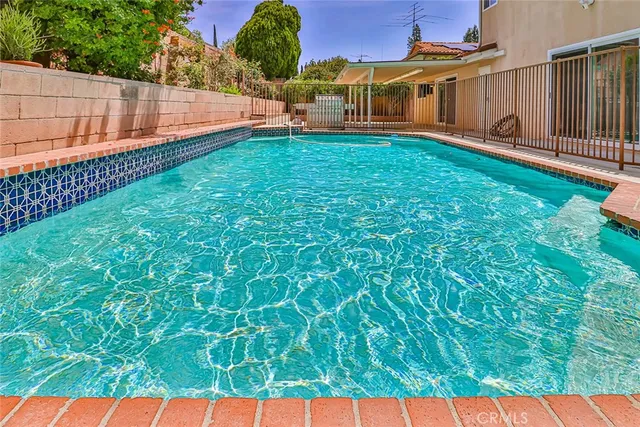 $5,750 | 19051 Los Alimos Street, Porter Ranch, CA 91326