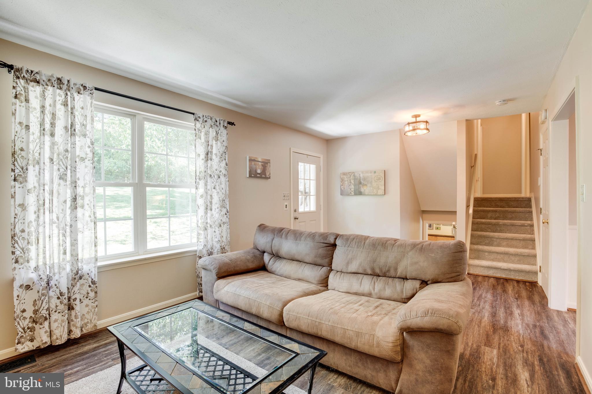 4049 Rinehart Road Westminster, MD 21158 - Photo 9 of 49 Gallery Image 9