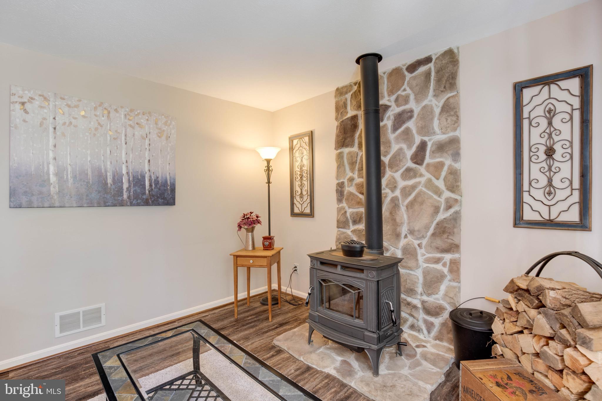 4049 Rinehart Road Westminster, MD 21158 - Photo 10 of 49 Gallery Image 10