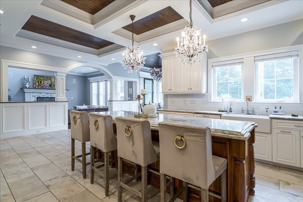 451 York Street Canton, MA 02021 - Photo 8 of 38 Gallery Image 8