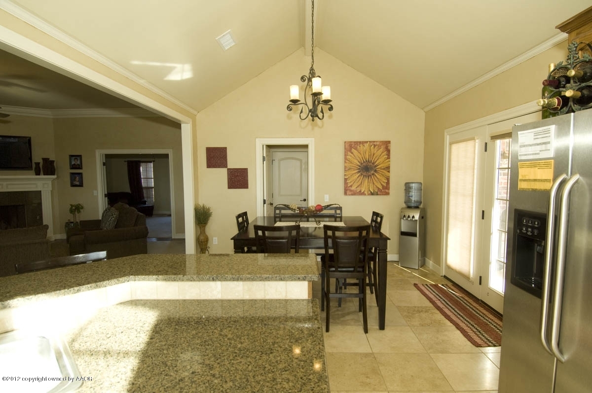 19300 Saddleback Road Amarillo, TX 79119 - Photo 14 of 36 dining area view 2