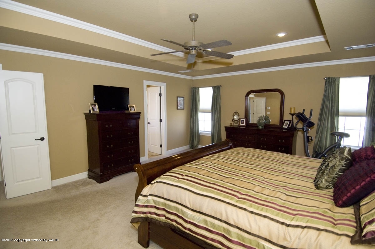 19300 Saddleback Road Amarillo, TX 79119 - Photo 16 of 36 master bedroom view 2