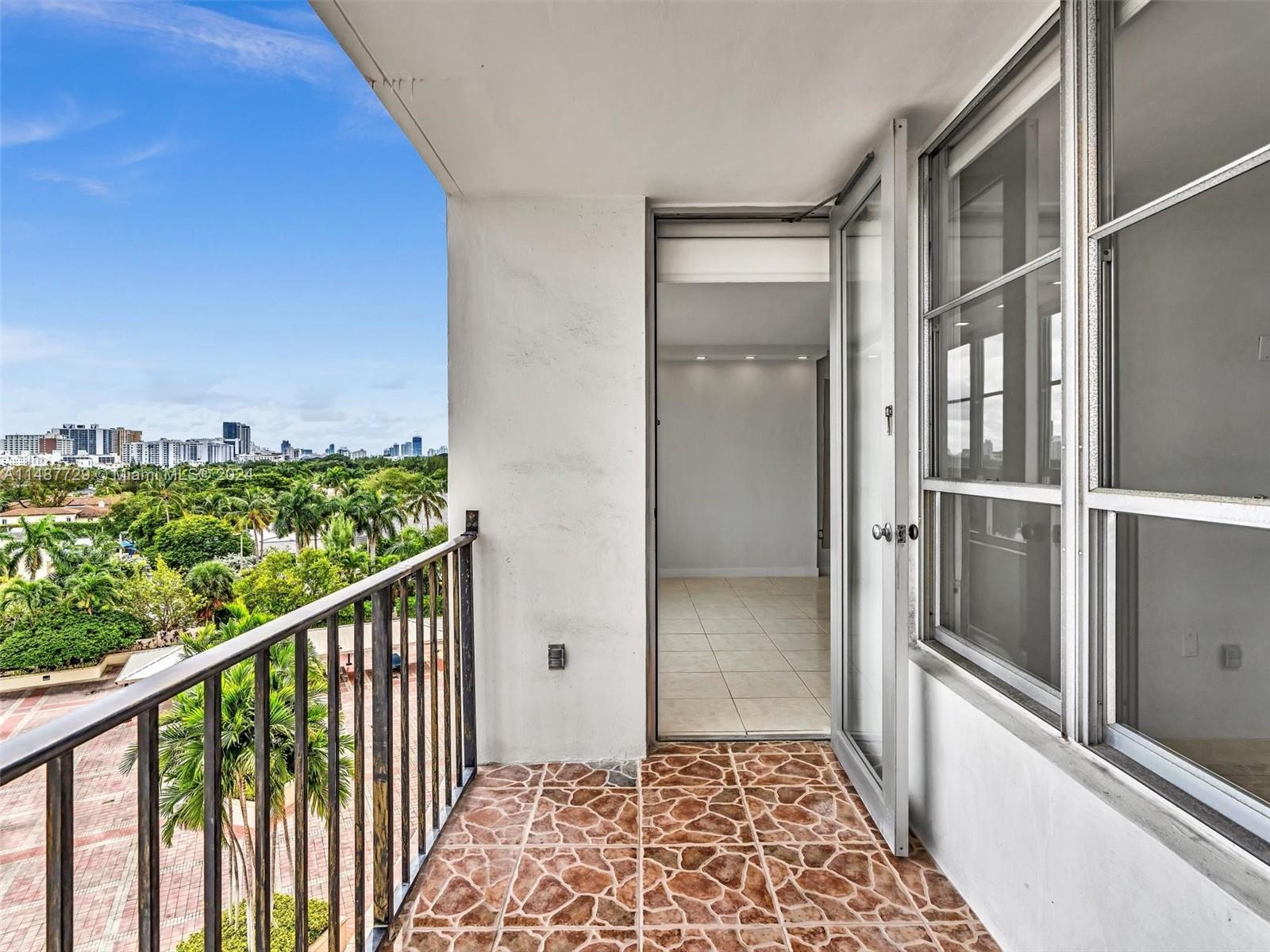 4101 Pine Tree Drive, Unit 621 620 Miami Beach, FL 33140 - Photo 22 of 73 a view of a balcony