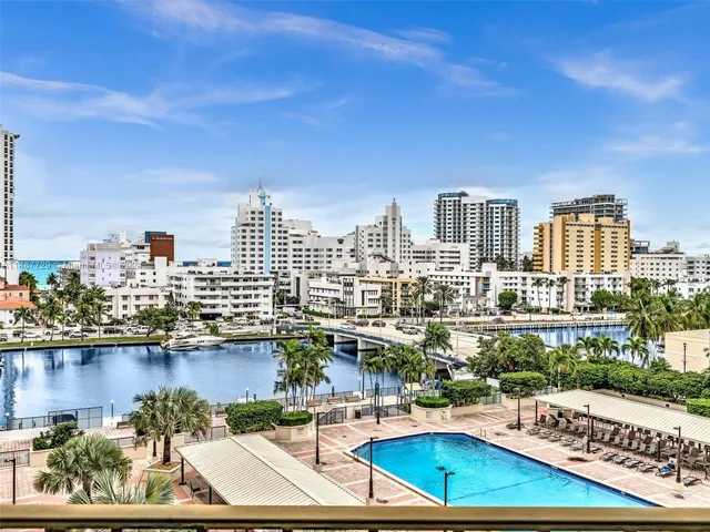 $1,350,000 | 4101 Pine Tree Drive, Unit 621 620, Miami Beach, FL 33140