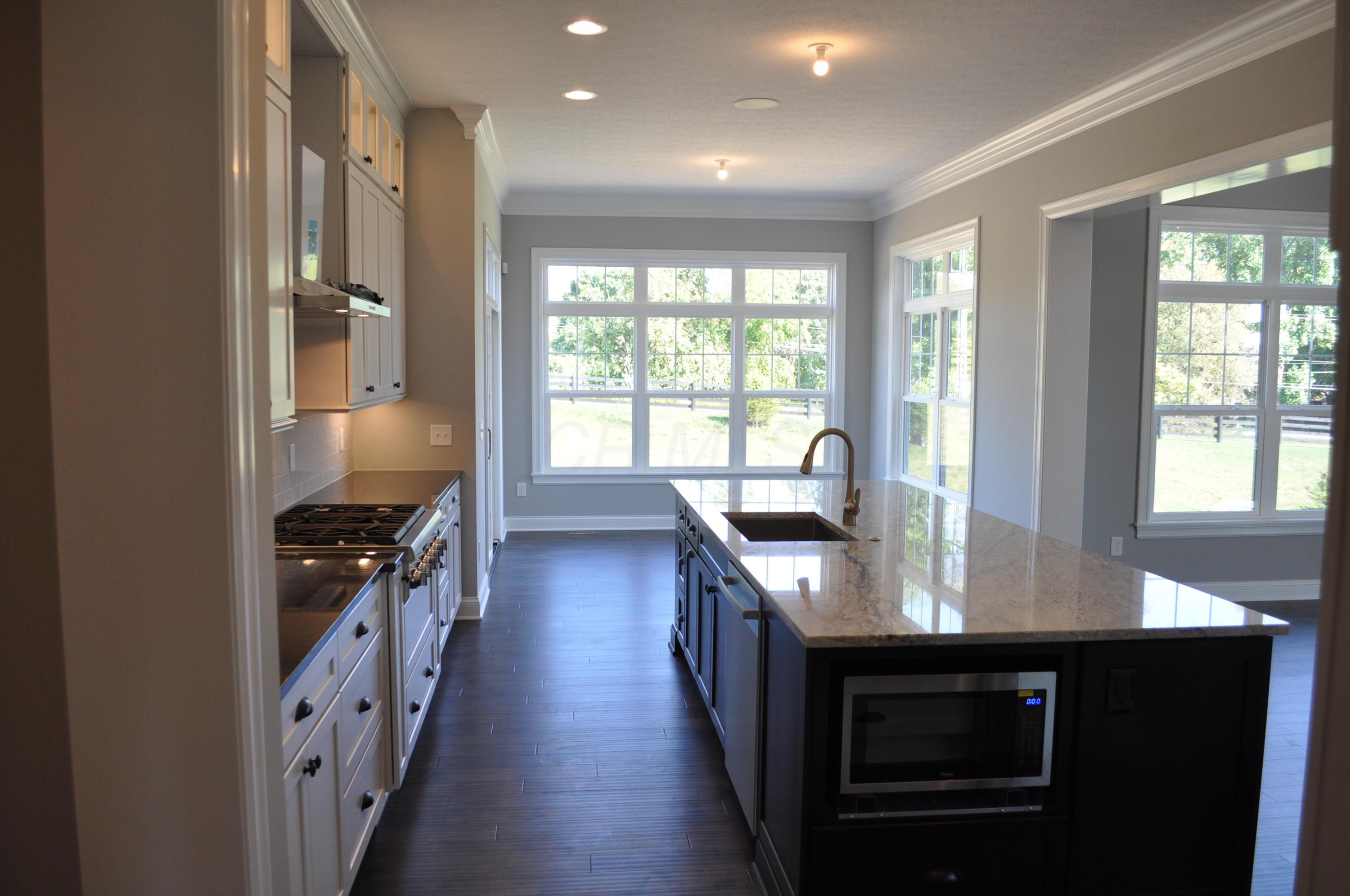 1486 Guilford Road Delaware, OH 43015 - Photo 5 of 34 Gallery Image 5