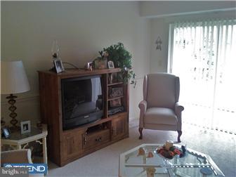 630 Brandon Road Norristown, PA 19403 - Photo 2 of 12 Gallery Image 2