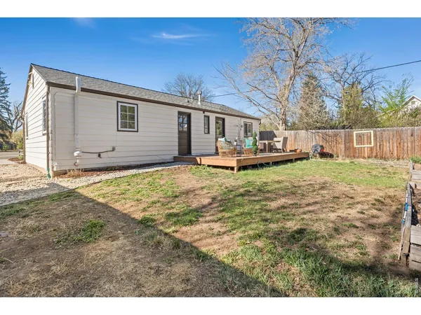 a view of outdoor space