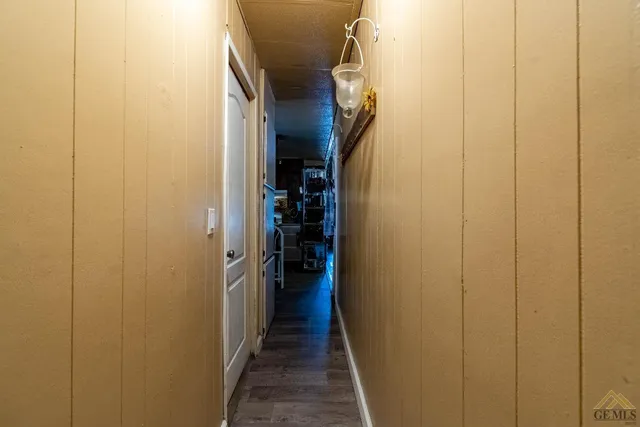 a view of walk in closet