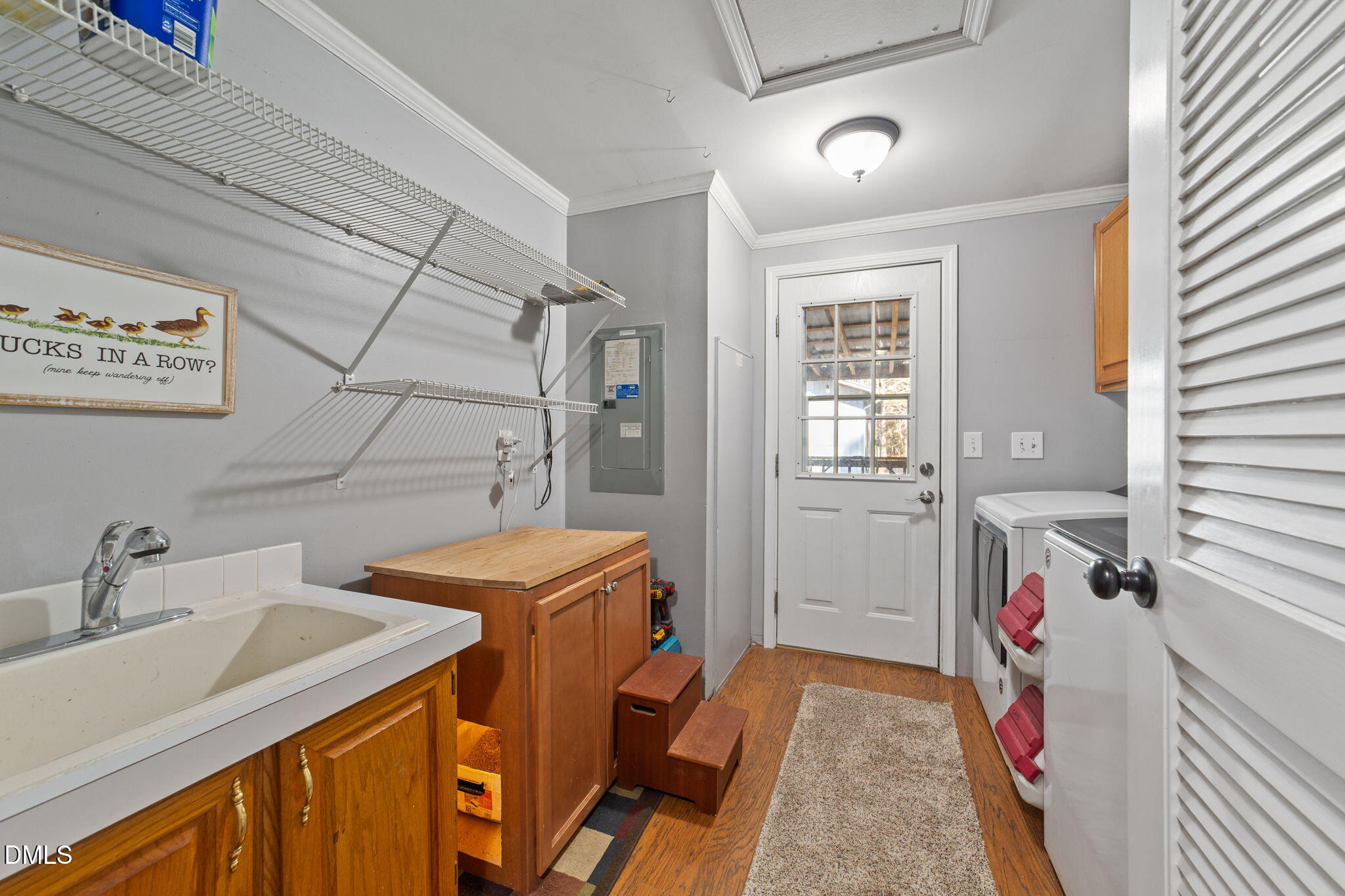 2465 Shoeheel Road Selma, NC 27576 - Photo 14 of 36 a utility room with dryer and washer