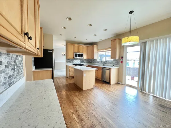 $3,395 | 5492 South Sicily Way, Aurora, CO 80015