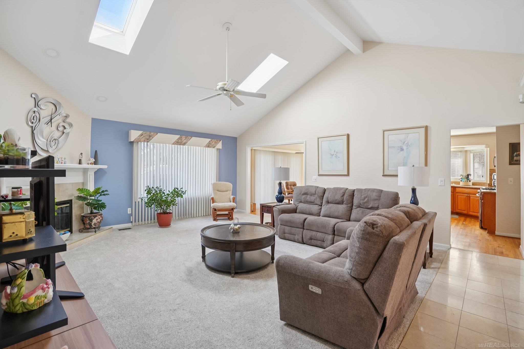 48302 Adams Drive Macomb, MI 48044 - Photo 7 of 47 Gallery Image 7