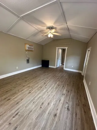 $295,000 | 108 Deer Trail Road, Somerville, TX 77879