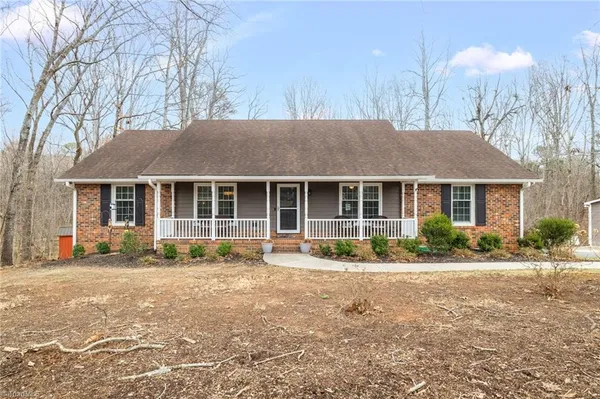 $615,000 | 7410 Dickinben Drive, Summerfield, NC 27358