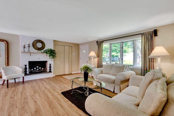 11 Hazelwood Road Maynard, MA 01754 - Photo 3 of 23 Gallery Image 3