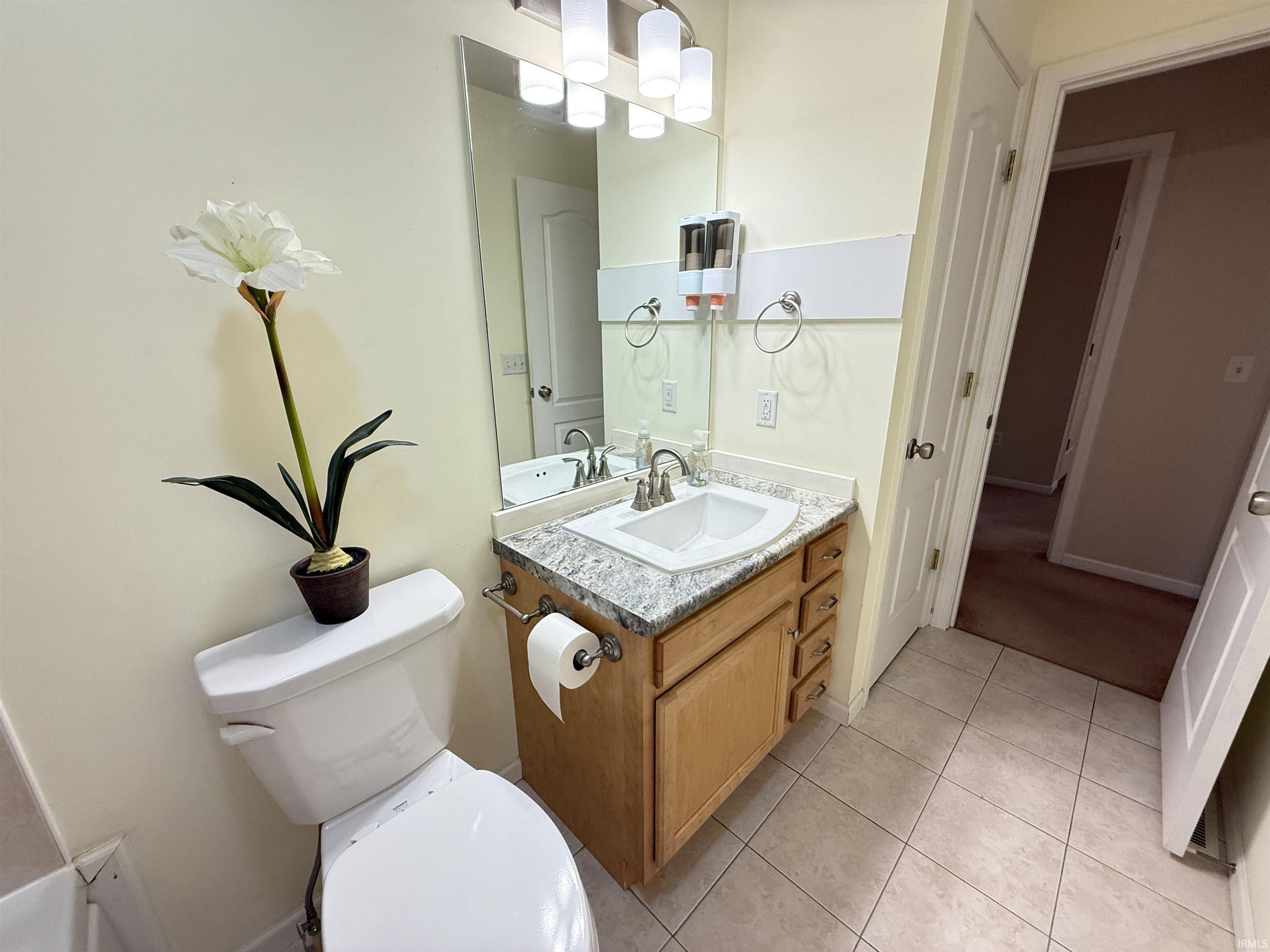 1791 North Hartstrait Road Bloomington, IN 47404 - Photo 26 of 32 Gallery Image 26