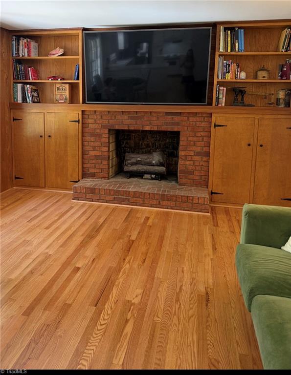 125 James Street Elkin, NC 28621 - Photo 21 of 21 Gas Logs