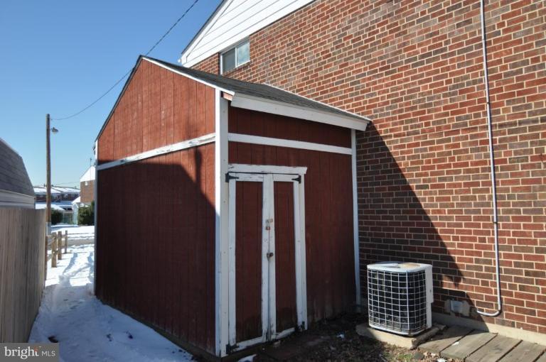 7815 Jamesford Road Dundalk, MD 21222 - Photo 15 of 15 Shed