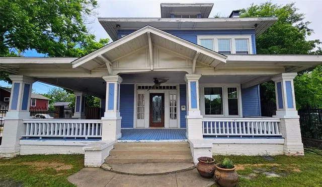 a porch with seating space