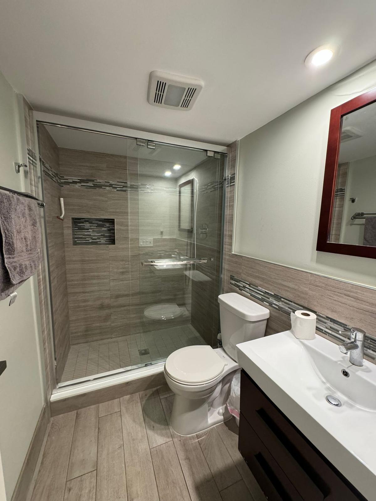 6161 Northwest 2nd Avenue, Unit FURNISHED Boca Raton, FL 33487 - Photo 14 of 22 WhatsApp Image 2025-04-01 at 16.28.43 (7