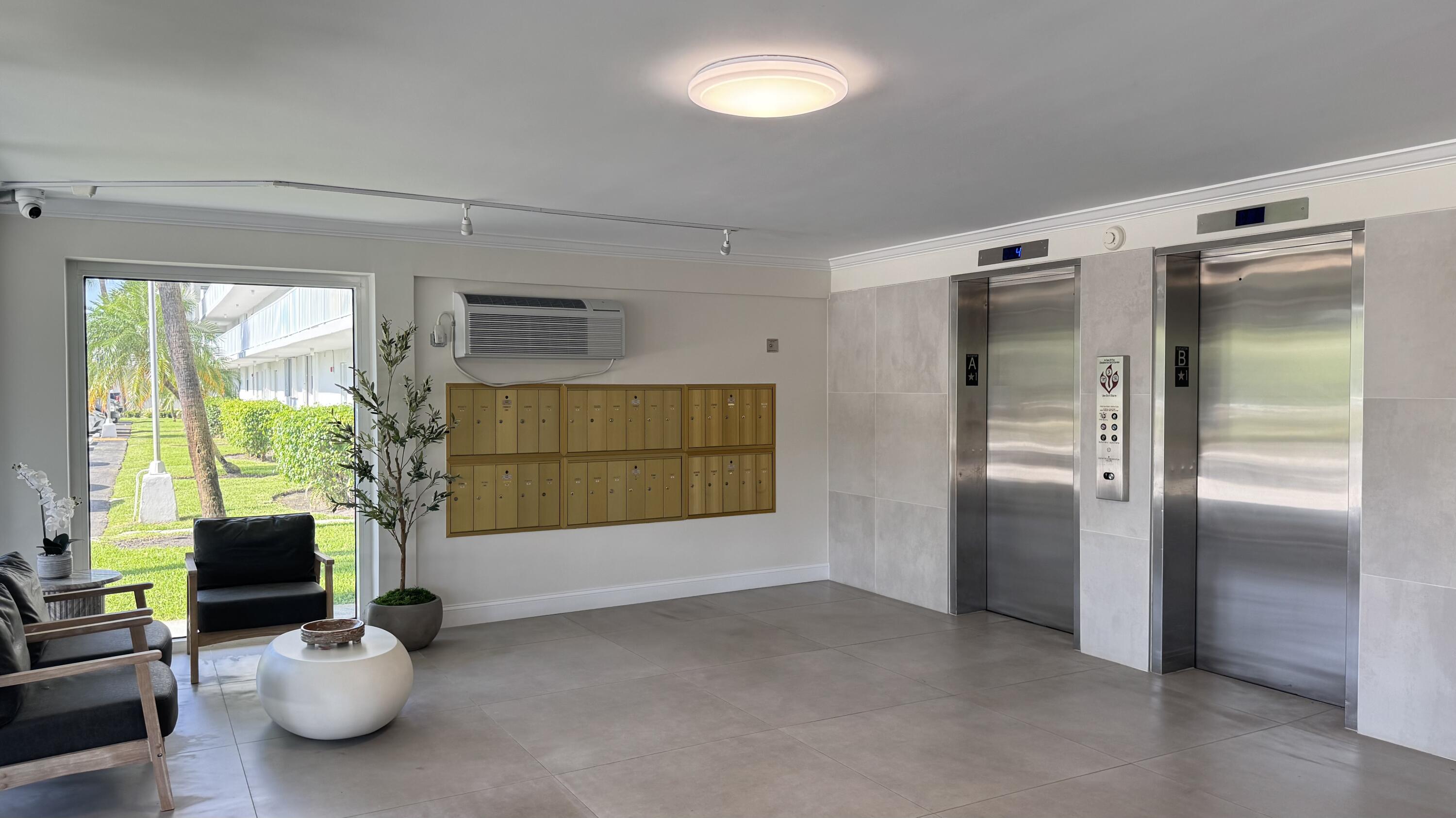 6161 Northwest 2nd Avenue, Unit FURNISHED Boca Raton, FL 33487 - Photo 18 of 22 front