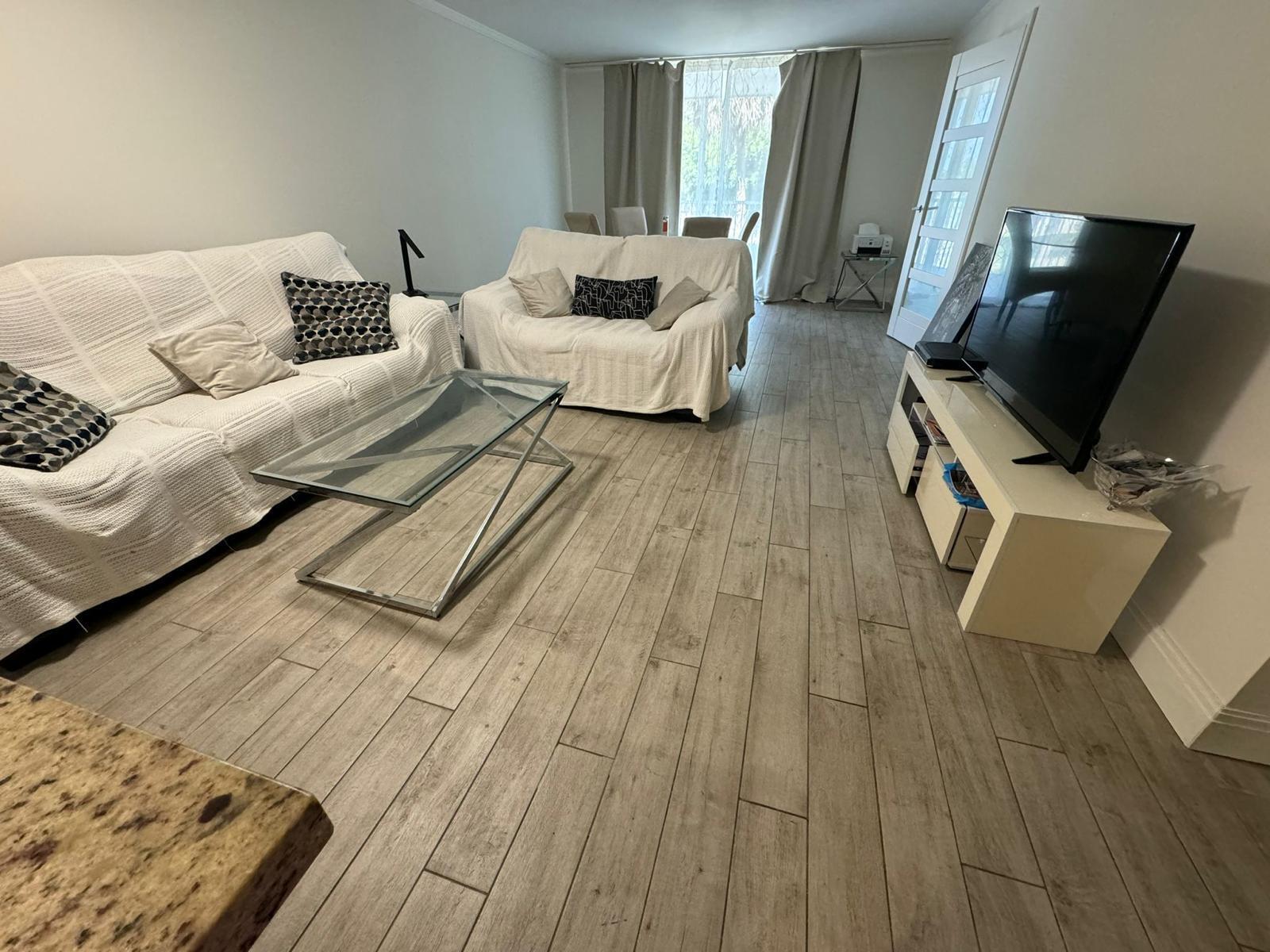 6161 Northwest 2nd Avenue, Unit FURNISHED Boca Raton, FL 33487 - Photo 3 of 22 WhatsApp Image 2025-04-01 at 16.28.42 (1