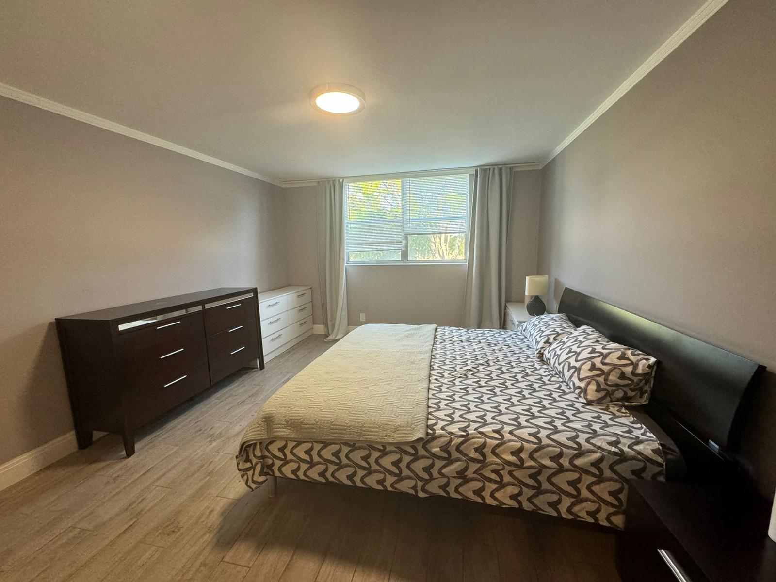 6161 Northwest 2nd Avenue, Unit FURNISHED Boca Raton, FL 33487 - Photo 9 of 22 WhatsApp Image 2025-04-01 at 16.28.43 (3