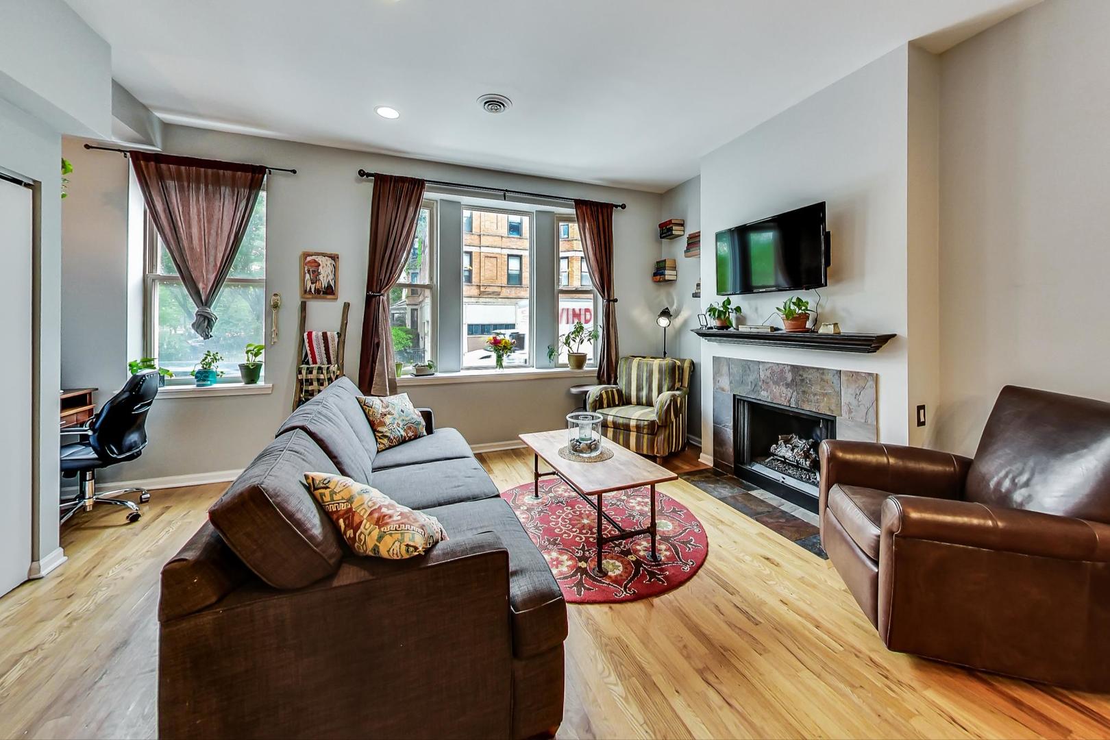 1479 West Irving Park Road, Unit 1A Chicago, IL 60613 - Photo 1 of 25