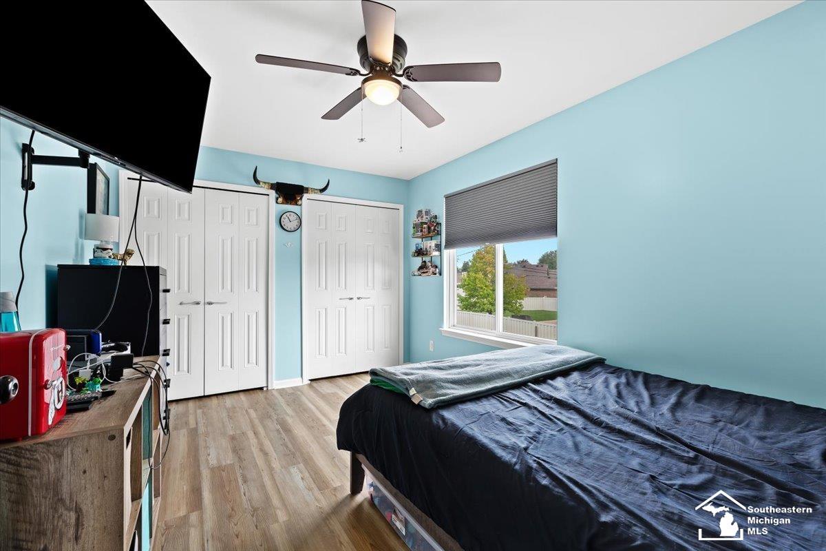 13960 Middle Gibraltar Road Gibraltar, MI 48173 - Photo 20 of 32