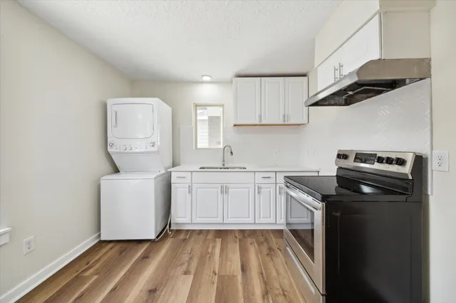 $1,250 | 2802 Hardy Street, Unit C, Houston, TX 77009