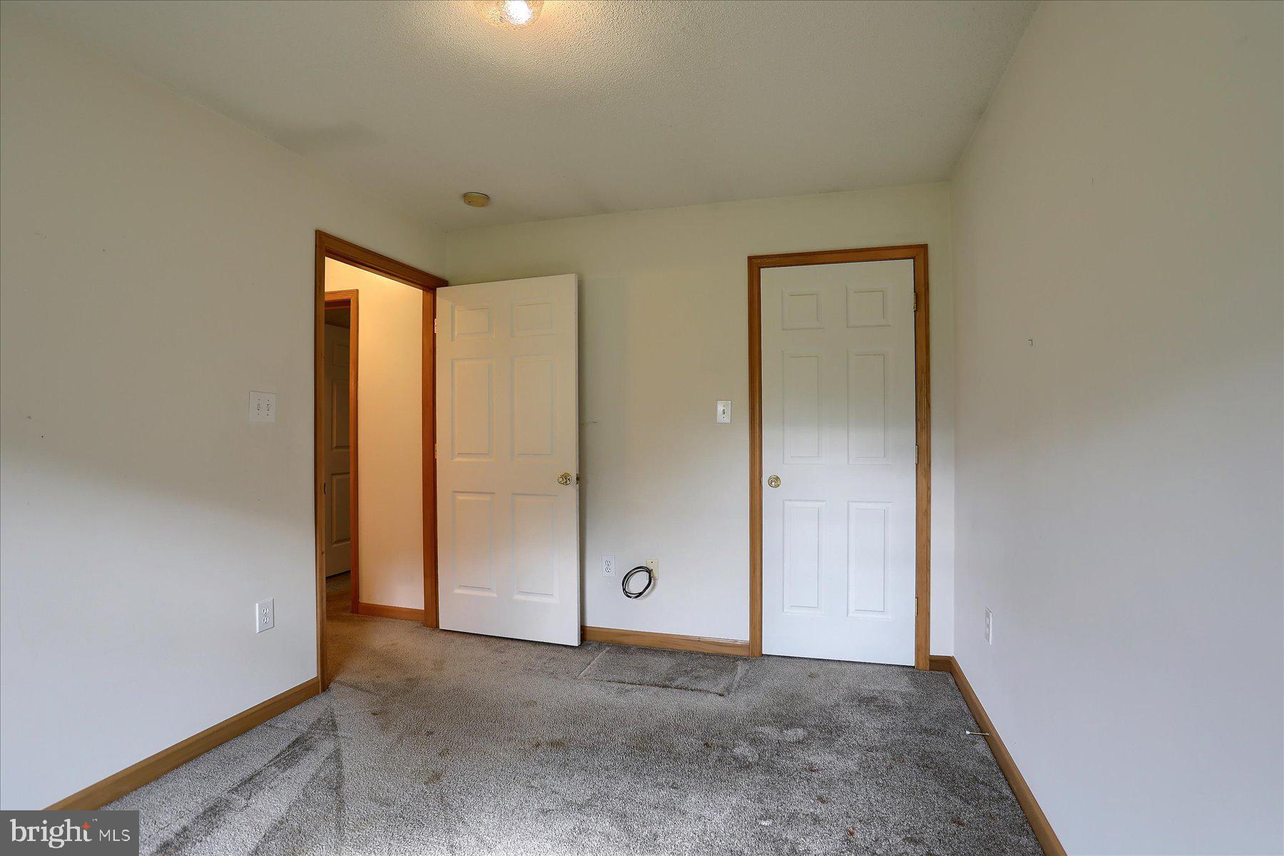 7621 Jonestown Road Harrisburg, PA 17112 - Photo 33 of 69 Bedroom