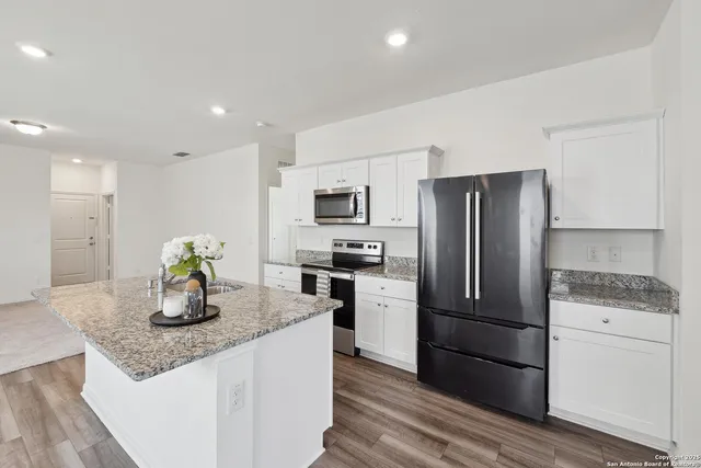 $1,675 | 5015 Cassiopeia, San Antonio, TX 78245