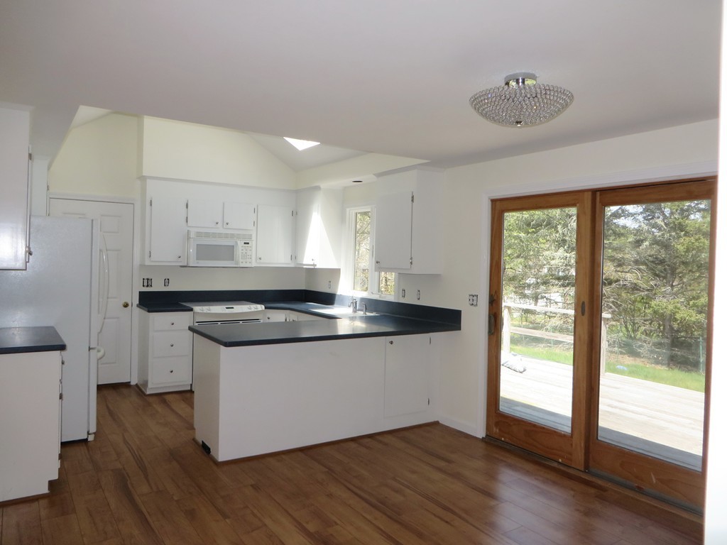 2 Robert Road Harwich, MA 02645 - Photo 5 of 11 Gallery Image 5