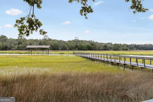 a view of a tennis court