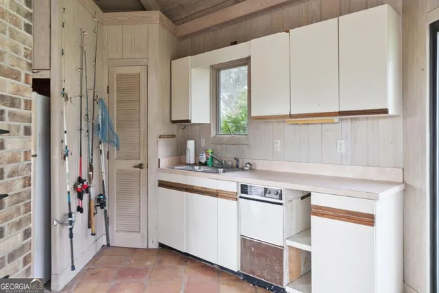 $2,100,000 | 160 Hampton Point Drive, St. Simons Island, GA 31522