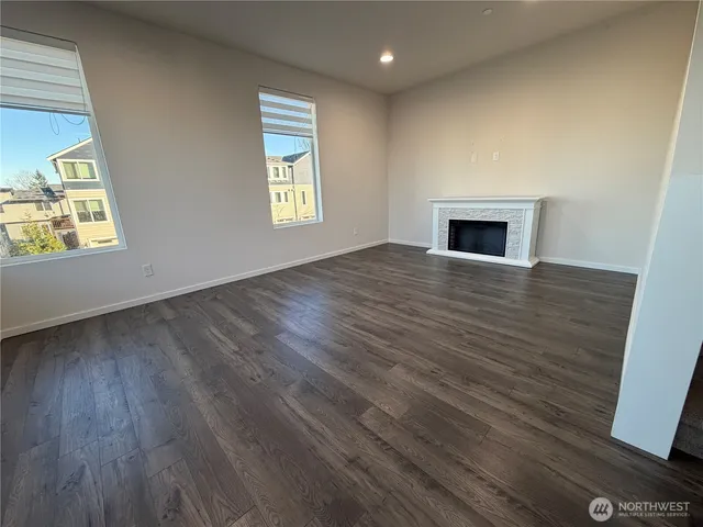 $3,200 | 3217 148th Street Southwest, Unit B1, Lynnwood, WA 98087