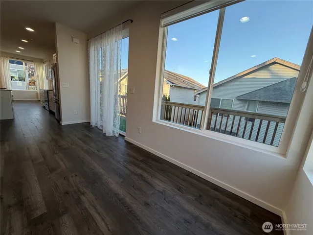 $3,200 | 3217 148th Street Southwest, Unit B1, Lynnwood, WA 98087