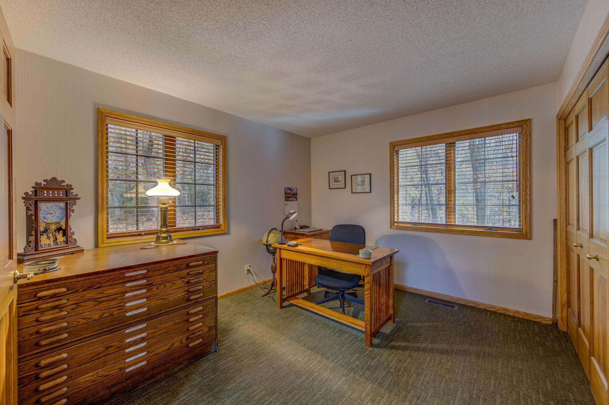 375 Southern Pacific Road Hudson, WI 54016 - Photo 8 of 37