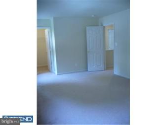 8600 Brierdale Road Philadelphia, PA 19128 - Photo 8 of 10 Bedroom - Main