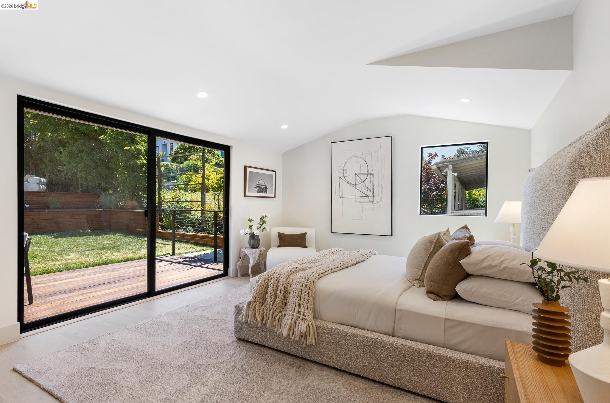 515 Cragmont Avenue Berkeley, CA 94708 - Photo 37 of 61
