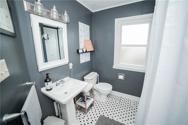 681 Maple Street Indiana, PA 15701 - Photo 20 of 25 Gallery Image 20