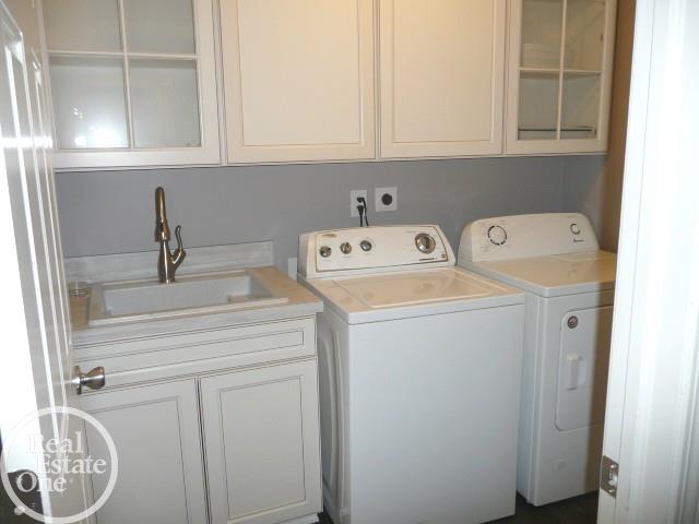 26067 Mariners Point New Baltimore, MI 48051 - Photo 21 of 33