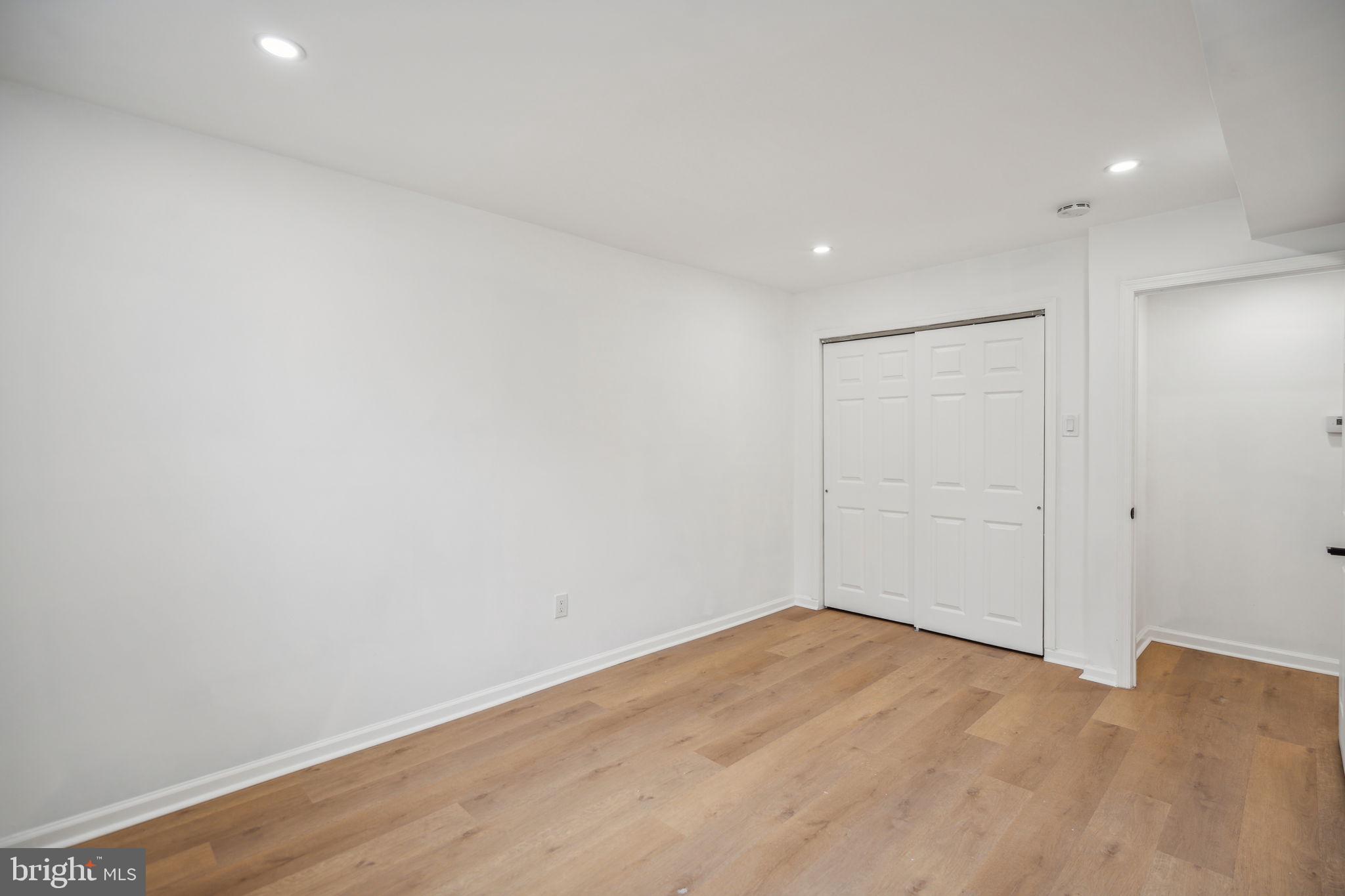 6901 Valley Avenue, Unit D1 Philadelphia, PA 19128 - Photo 13 of 19 a view of empty room