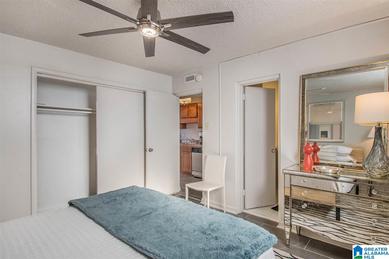 2990 Rhodes Circle South, Unit 110 Birmingham, AL 35205 - Photo 15 of 21